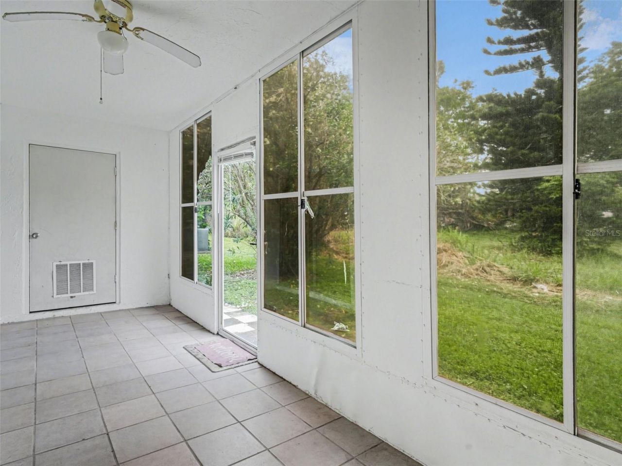 4506 3rd Street Circle W, Unit 256, Bradenton, FL 34207 Photo