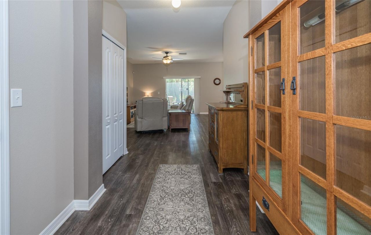 12205 Fairlawn Drive , Riverview, FL 33579 Photo