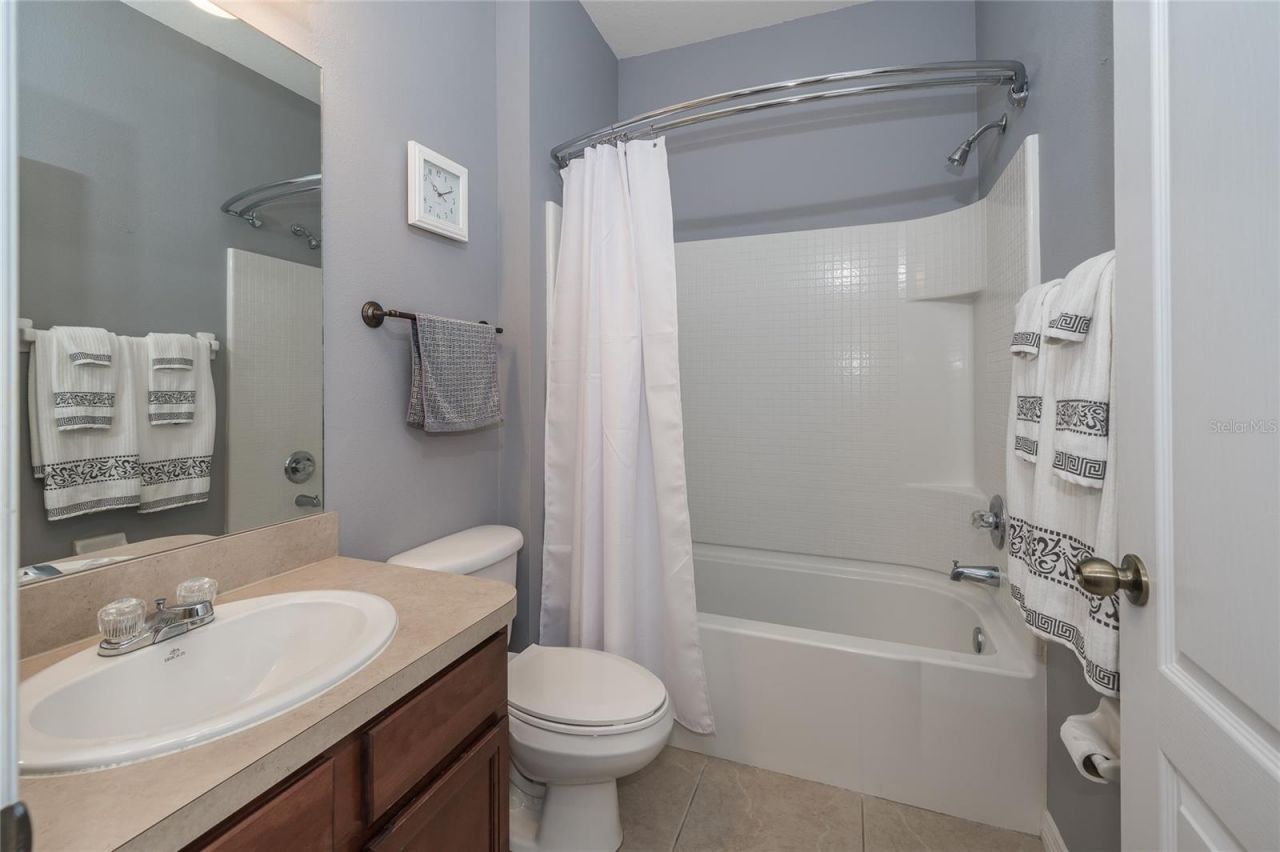 12205 Fairlawn Drive , Riverview, FL 33579 Photo