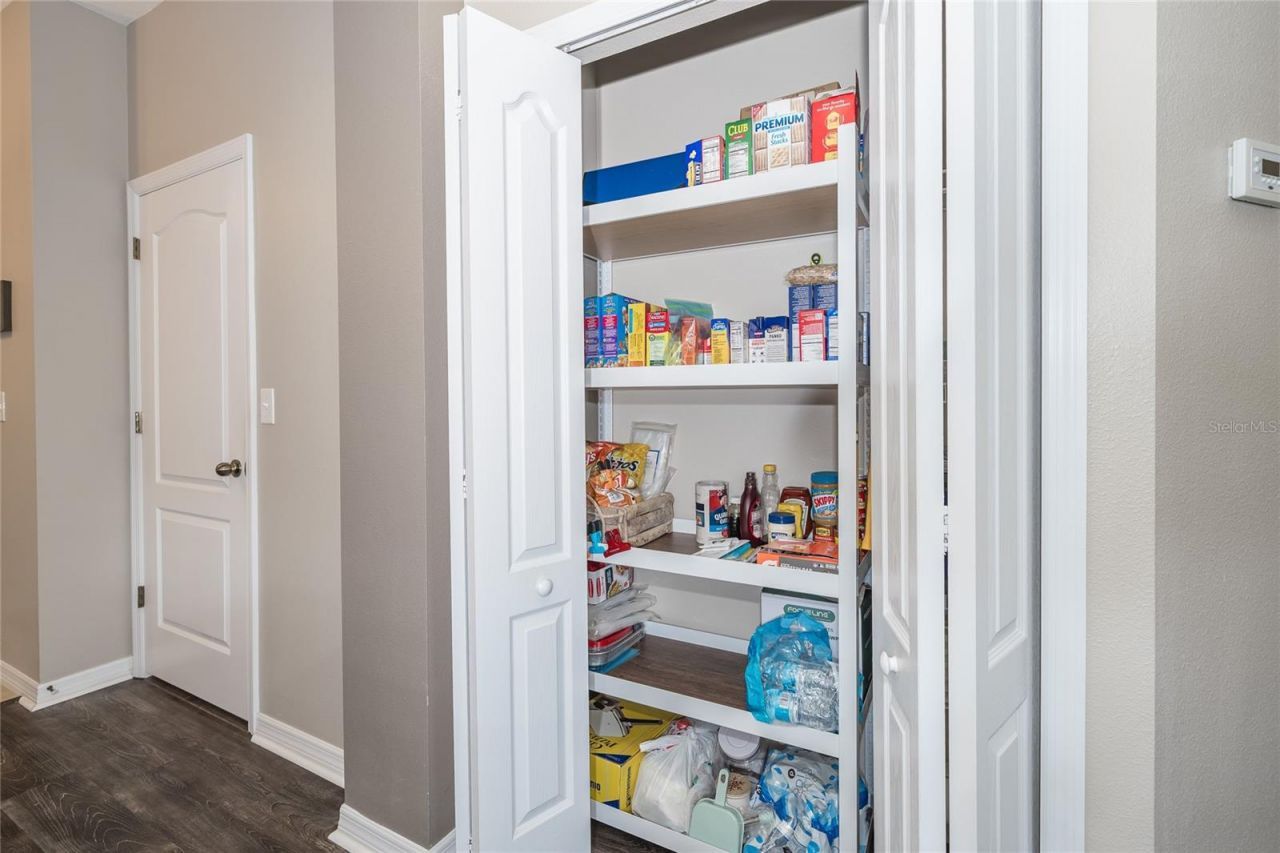 12205 Fairlawn Drive , Riverview, FL 33579 Photo