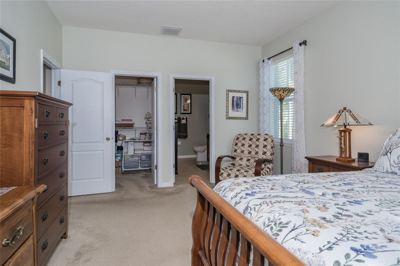 12205 Fairlawn Drive , Riverview, FL 33579 Photo