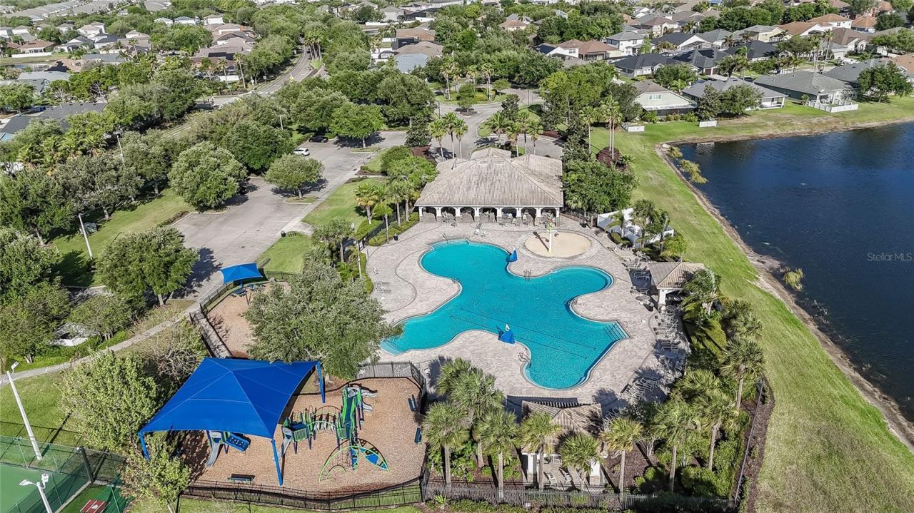 12205 Fairlawn Drive , Riverview, FL 33579 Photo