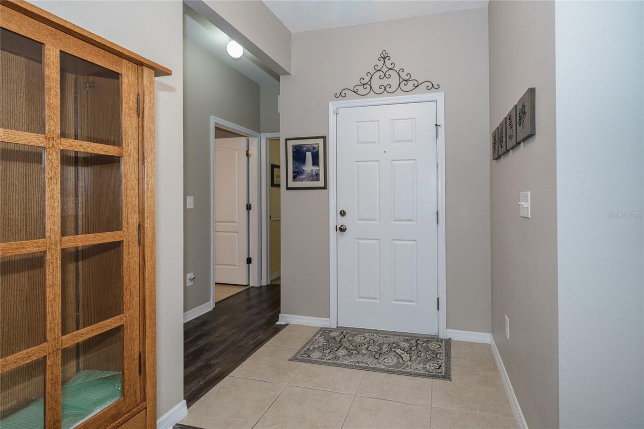 12205 Fairlawn Drive , Riverview, FL 33579 Photo