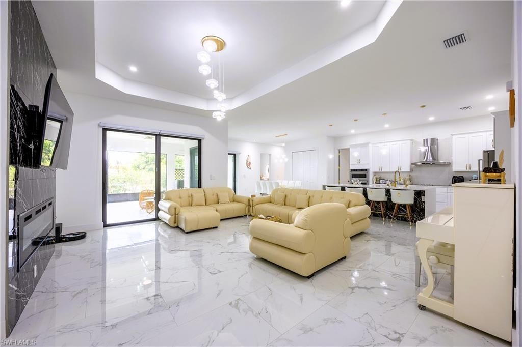 4301 10th St W, Lehigh Acres, FL 33971 Photo