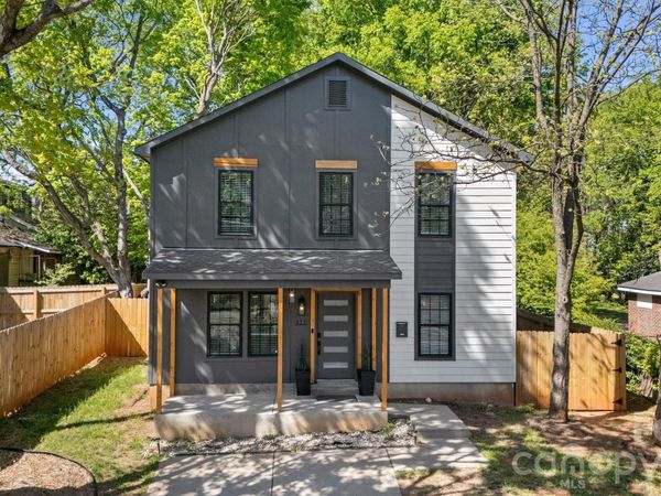 411 Cemetery Street, Charlotte, NC 28216