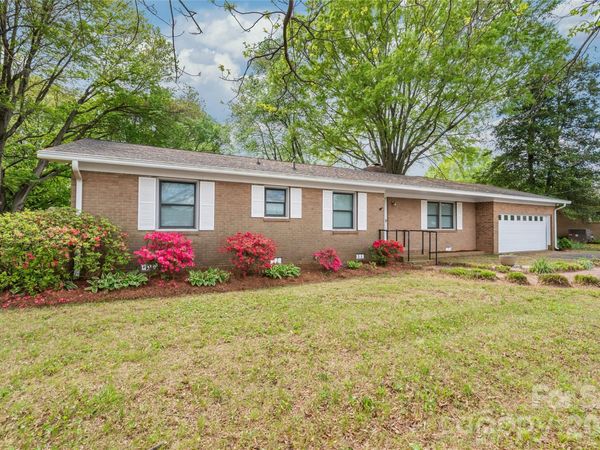 105 W Sunset Drive , Locust, NC 28097