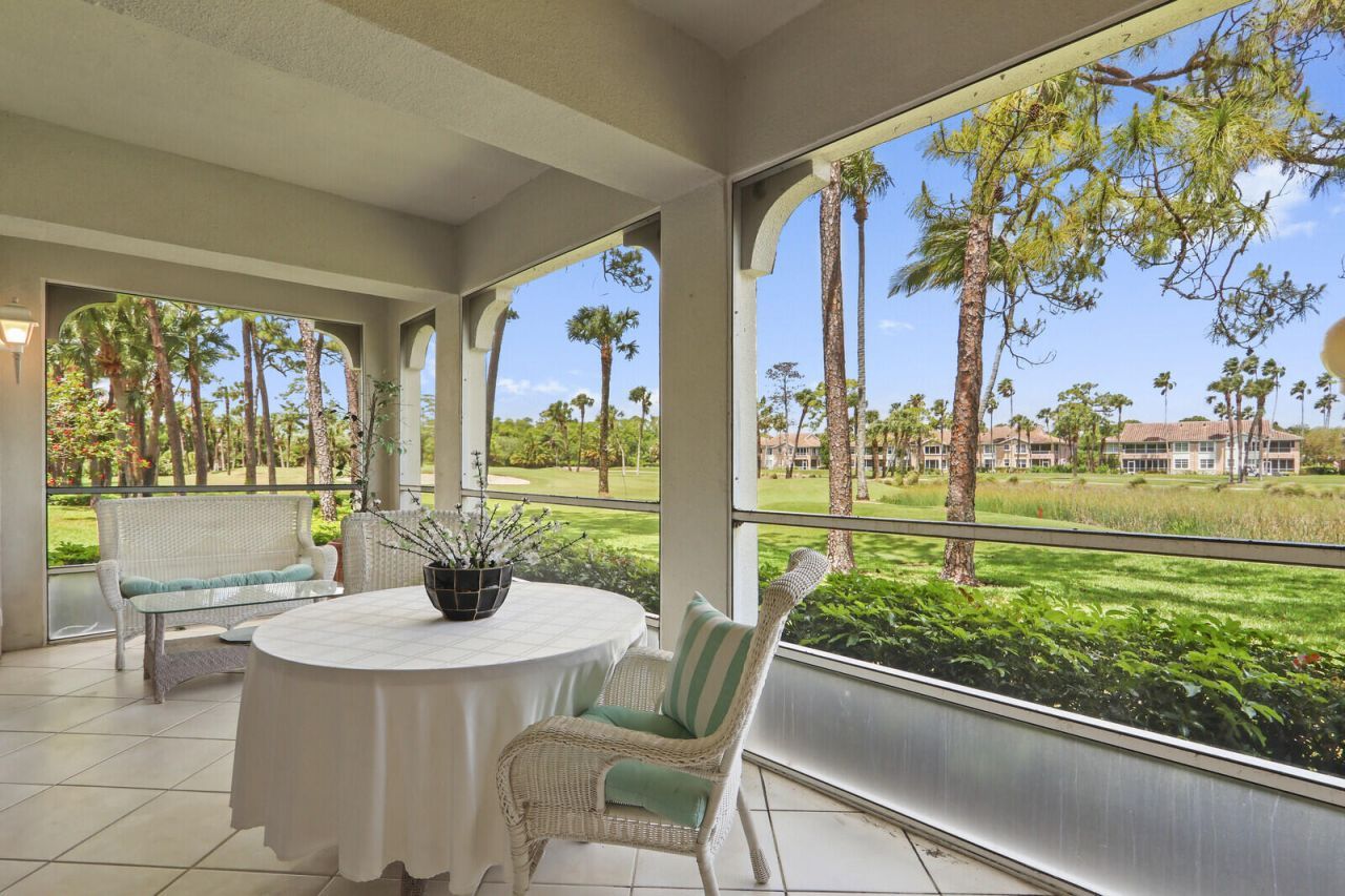 301 S Ryder Cup Cir S, Unit 301, Palm Beach Gardens, FL 33418 Photo