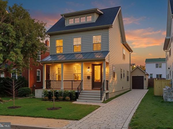 1310 S POE STREET, ARLINGTON, VA 22204