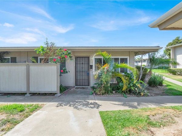 634 W Main , Tustin, CA 92780