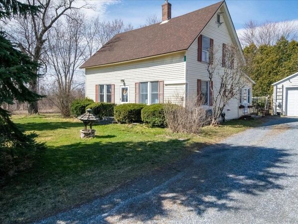 251 Hunt Road, New Haven, VT 05472