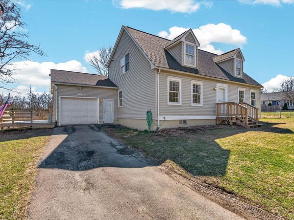 110 Sarahs Way, Middlebury, VT 05753