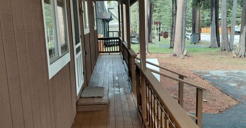 1622 Atroari St, South Lake Tahoe, CA 96150 Photo