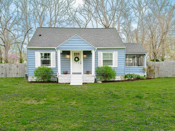 716 W Ralston Drive, Bloomington, IN 47403