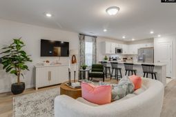 884 Lodgepole Lane photo 4