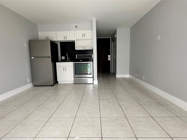 16450 NW 2nd Avenue, Miami, FL 33169