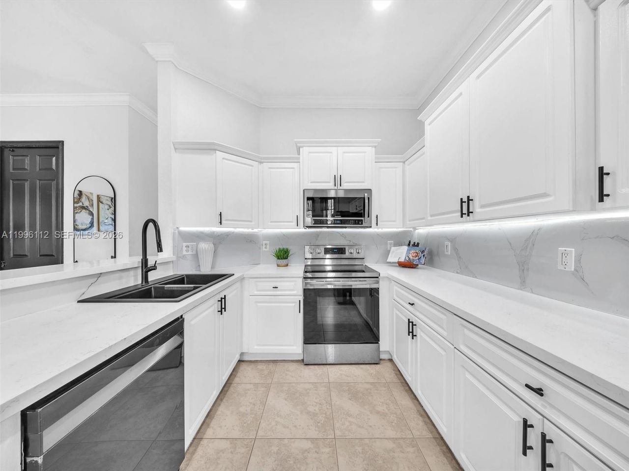 20673 NE 10th Path, Miami, FL 33179 Photo