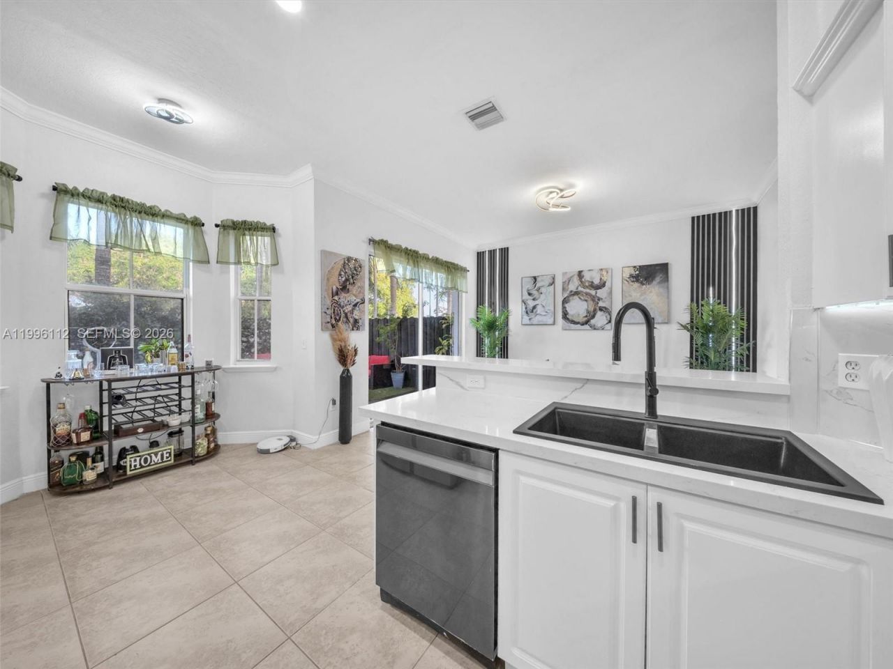 20673 NE 10th Path, Miami, FL 33179 Photo