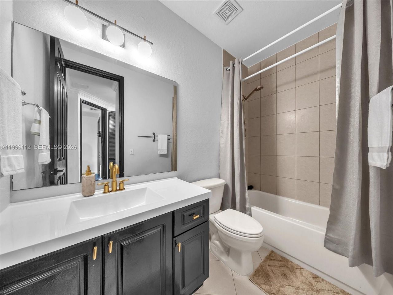 20673 NE 10th Path, Miami, FL 33179 Photo