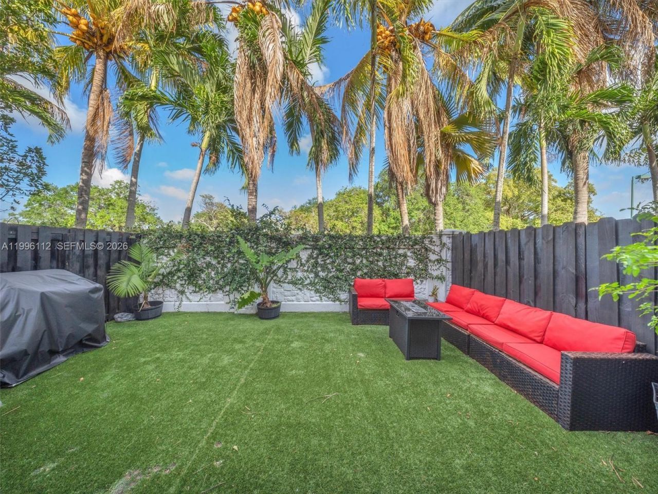 20673 NE 10th Path, Miami, FL 33179 Photo