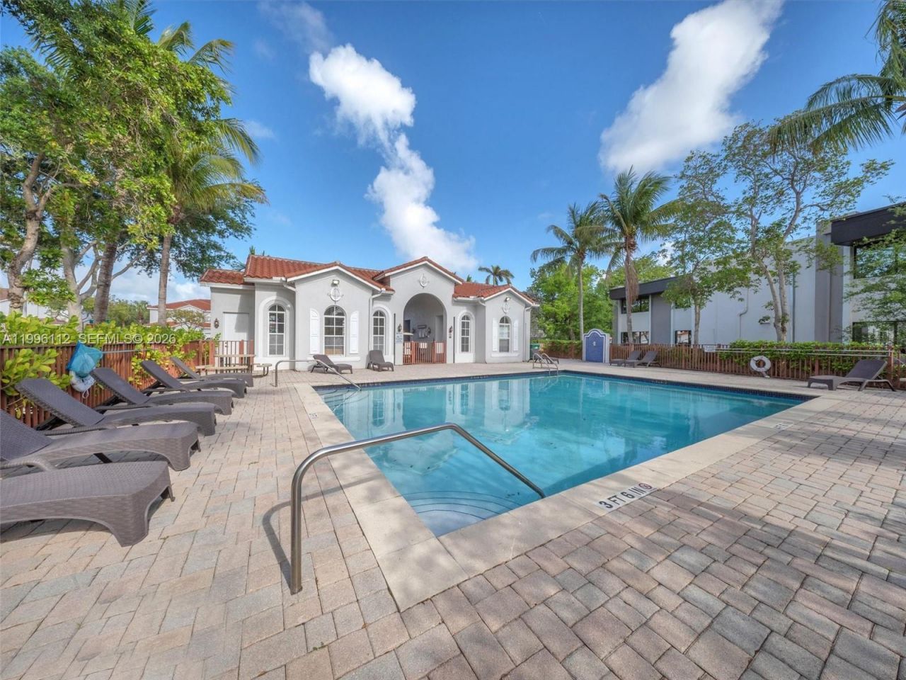 20673 NE 10th Path, Miami, FL 33179 Photo