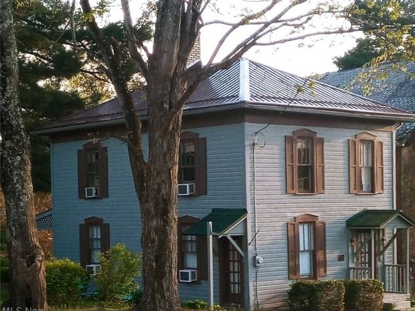 108 E Main Street, Deersville, OH 44693