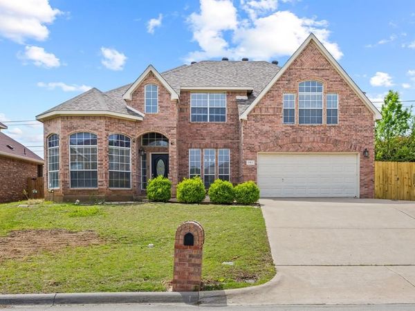 1904 Meera Lane, Mansfield, TX 76063
