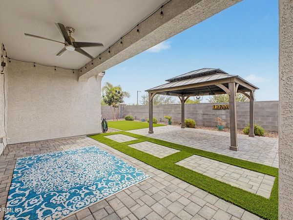18363 W Whispering Wind Drive, Surprise, AZ 85387