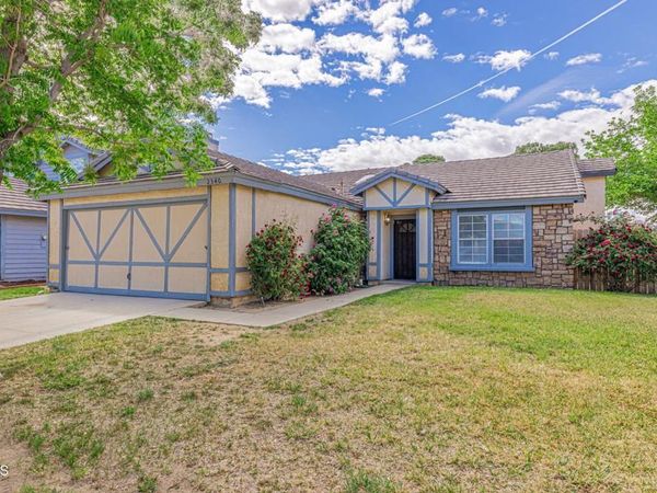 2340 Lightcap Street , Lancaster, CA 93535