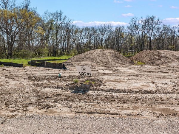 2739 Butler Place, Kingdom City, MO 65262