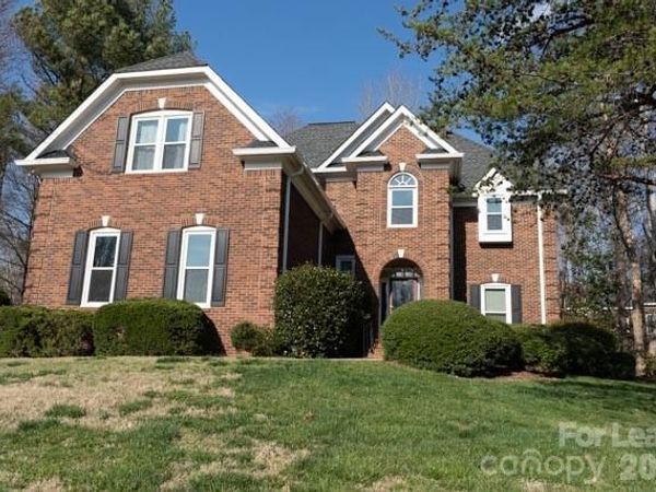 3407 Fawn Hill Road , Matthews, NC 28105