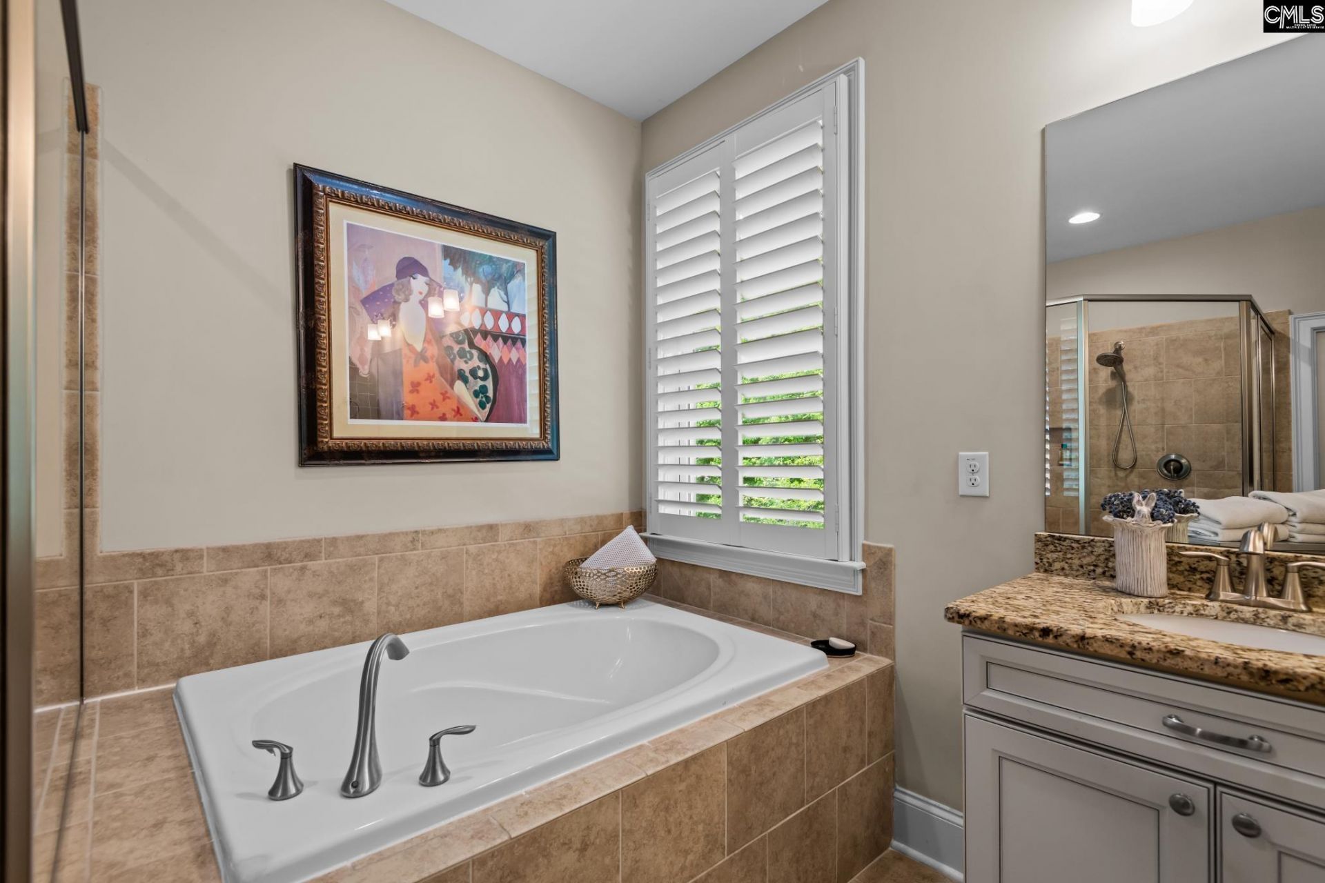 100 Lady Kathryns Court  Photo 27