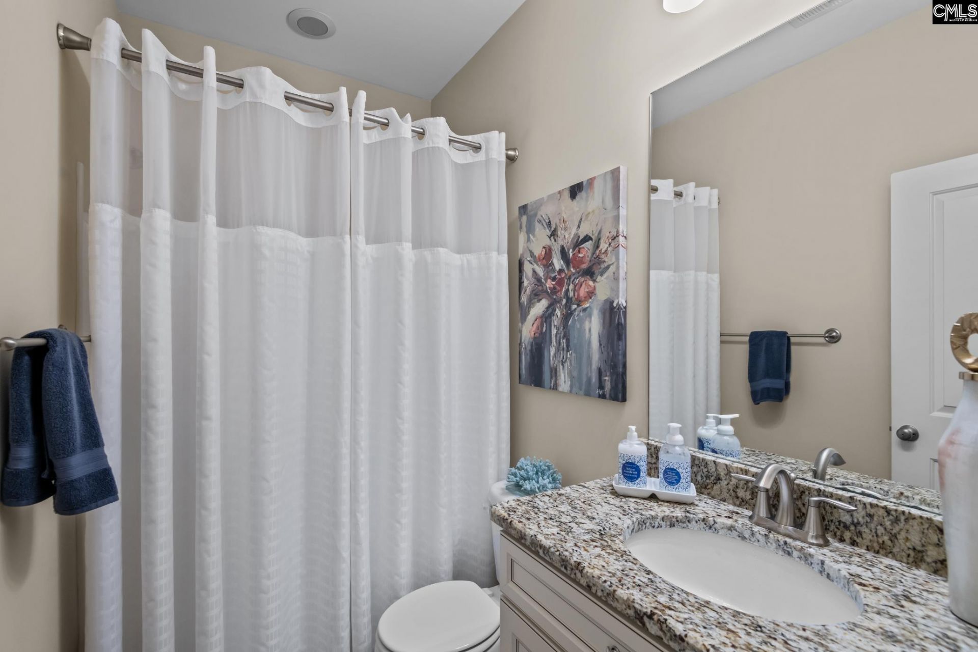 100 Lady Kathryns Court  Photo 32