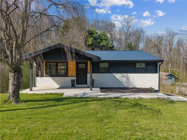 4710 Saltsburg Road, Murrysville, PA 15668