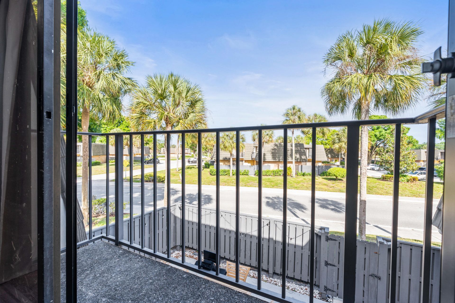 3611 36th Way, West Palm Beach, FL 33407 Photo