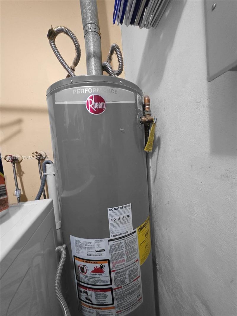 11661 NW 31st Pl, Sunrise, FL 33323 Photo