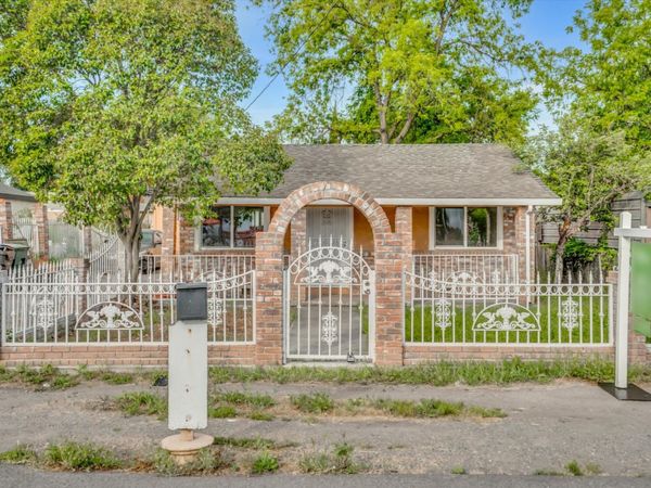 511 S Gertrude Ave, Stockton, CA 95215
