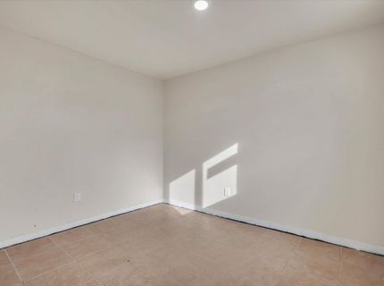 511 S Gertrude Ave, Stockton, CA 95215 Photo