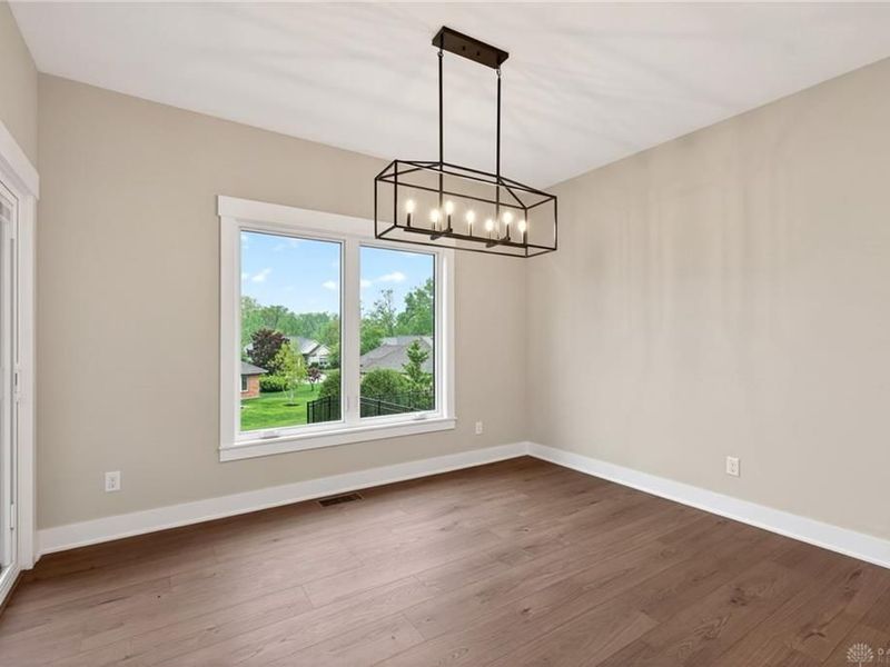 3953 Jacob Hills Court, Bellbrook, OH 45305 Photo 11