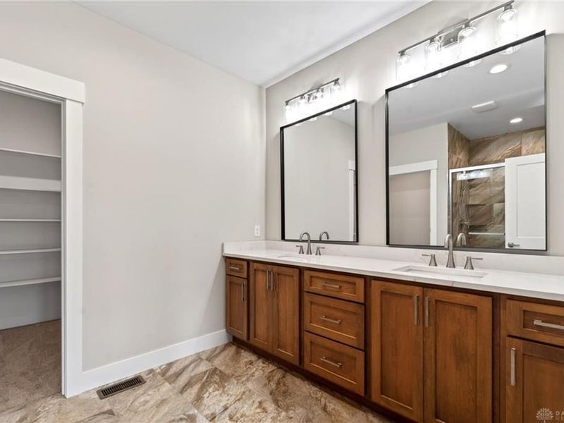 3953 Jacob Hills Court, Bellbrook, OH 45305 Photo 24