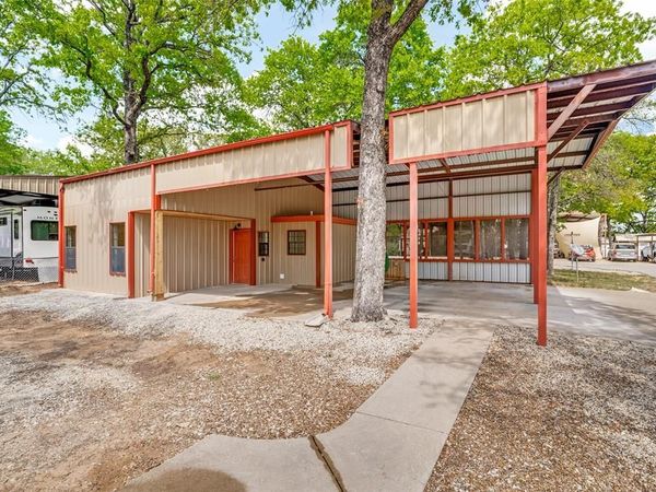 5706 Campfire Lane, Granbury, TX 76049