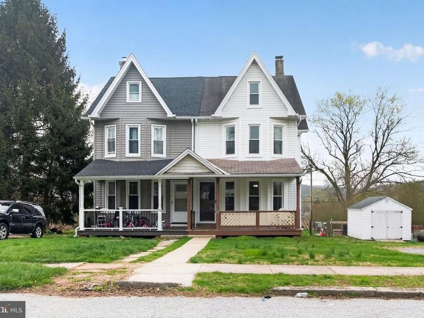 62 E 2nd Avenue, Parkesburg, PA 19365 Main Photo