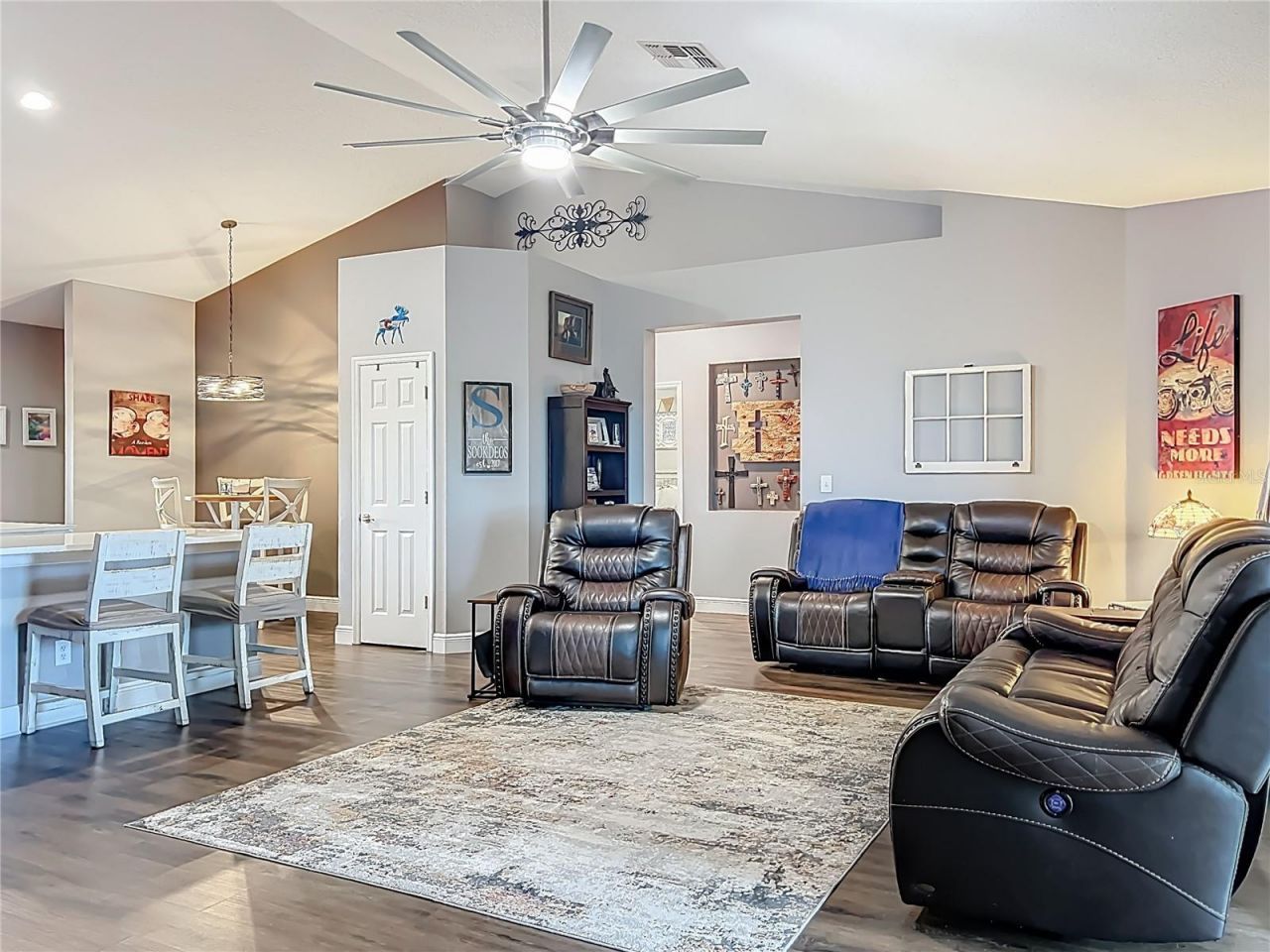 135 Blackstone Creek Rd, Groveland, FL 34736 Photo