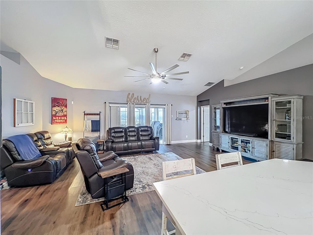 135 Blackstone Creek Rd, Groveland, FL 34736 Photo