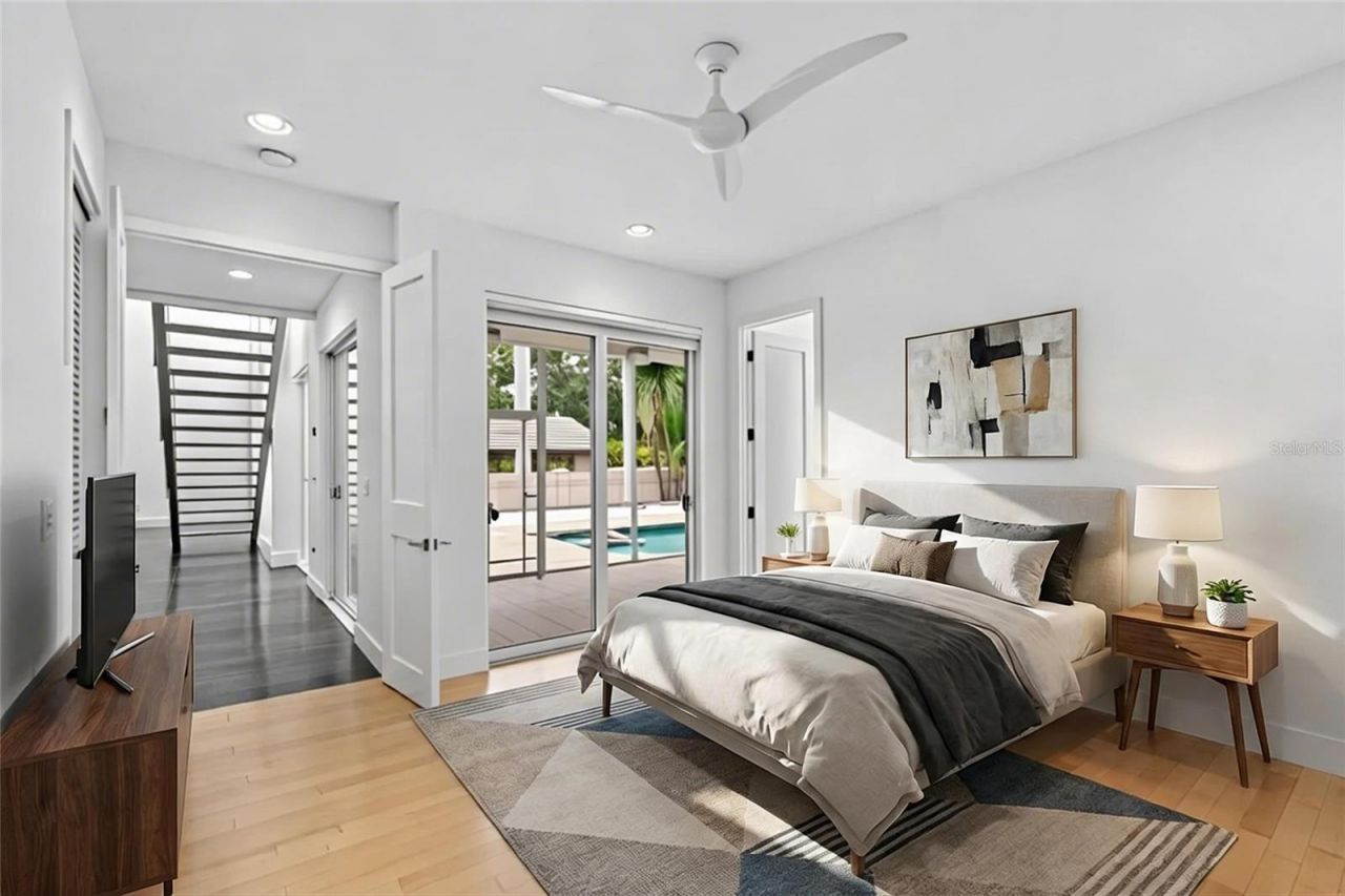 1751 Hawthorne Street, Sarasota, FL 34239 Photo