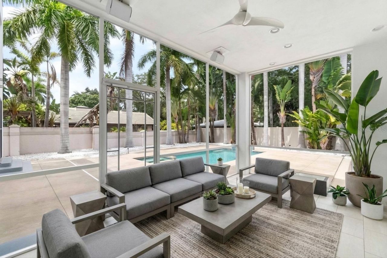 1751 Hawthorne Street, Sarasota, FL 34239 Photo