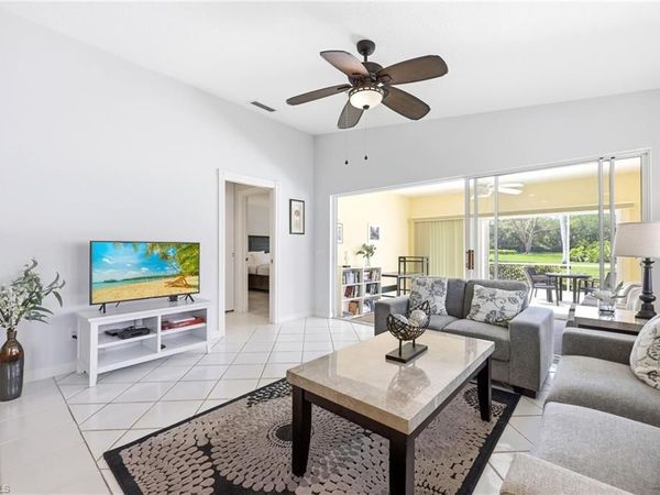3664 El Segundo CT, NAPLES, FL 34109