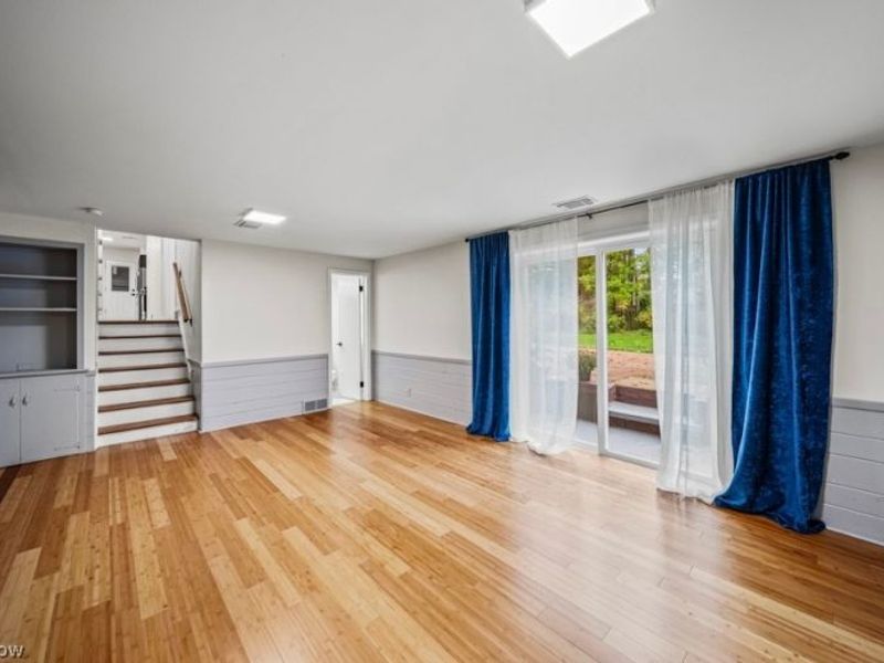 1066 Eastlawn Drive, Highland Heights, OH 44143 Photo 17