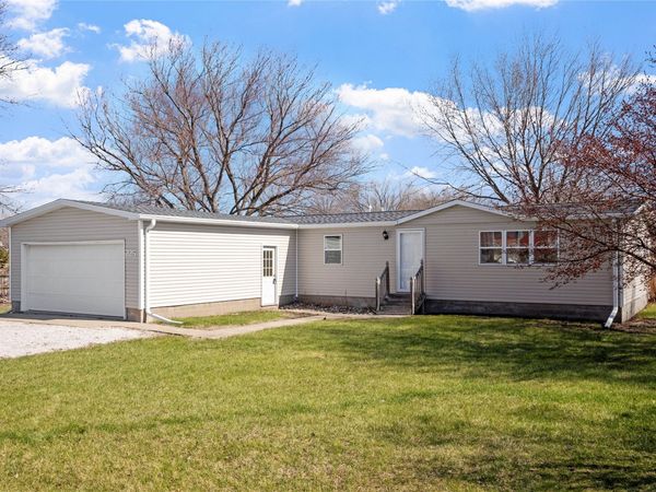225 Haws Drive, Ogden, IA 50212