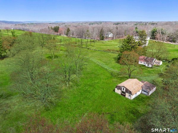 60 Locust , Greenwich, CT 06831