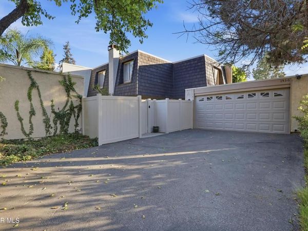 1530 Plumeria Circle, Thousand Oaks, CA 91360